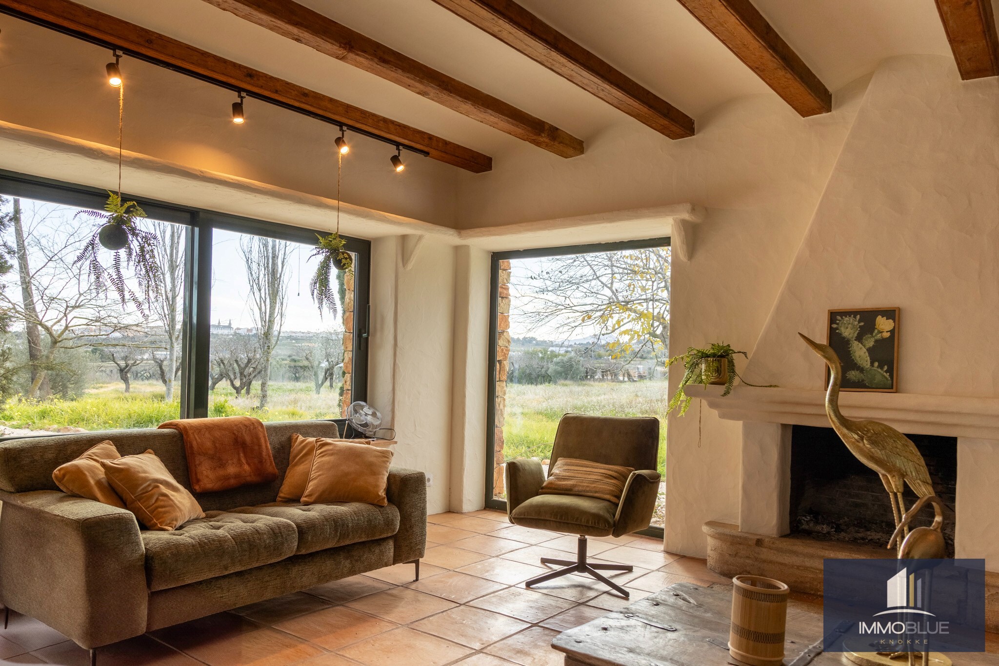 Dit uitzonderlijke landgoed, gelegen op een royaal perceel van 18.500 m² . 