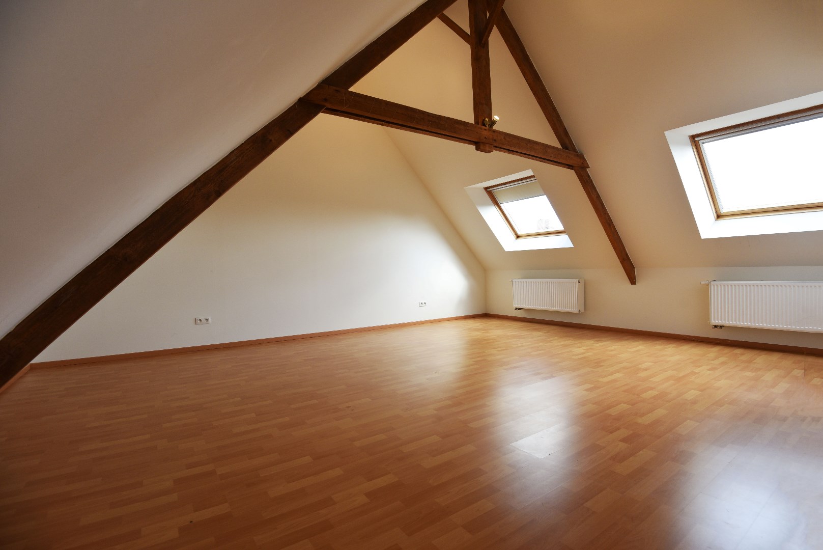 Instapklare gezinswoning met 3 slaapkamers en terras te Sint-Laureins 