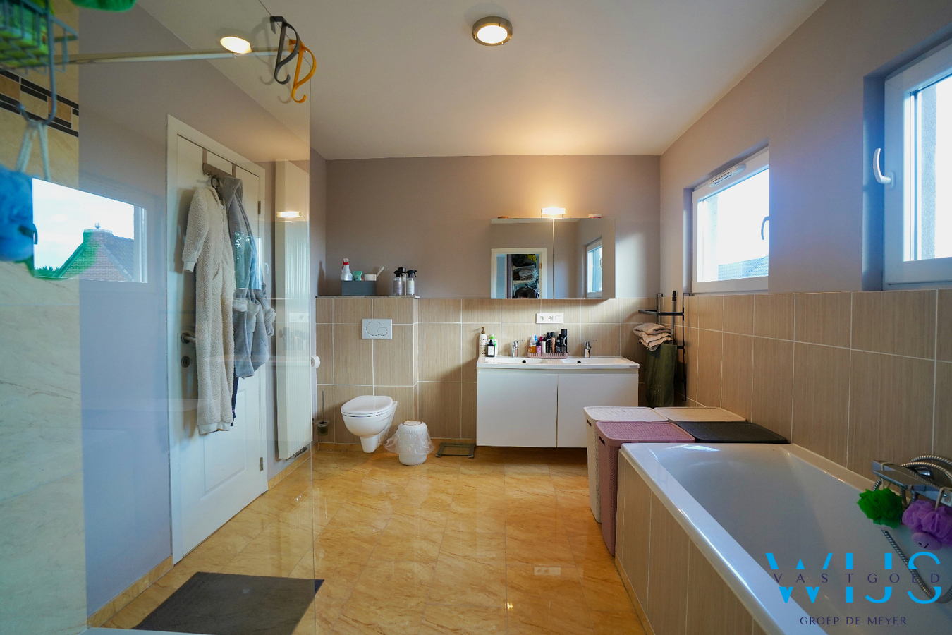 Instapklare, energiezuinige woning met prachtig uitzicht in Assenede! 