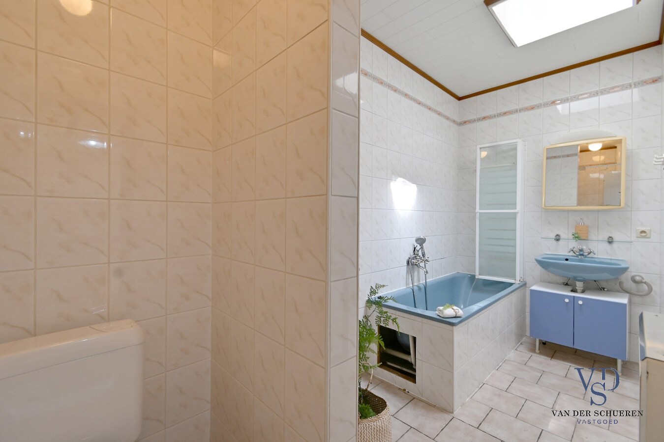 Knusse starterswoning met koertje 