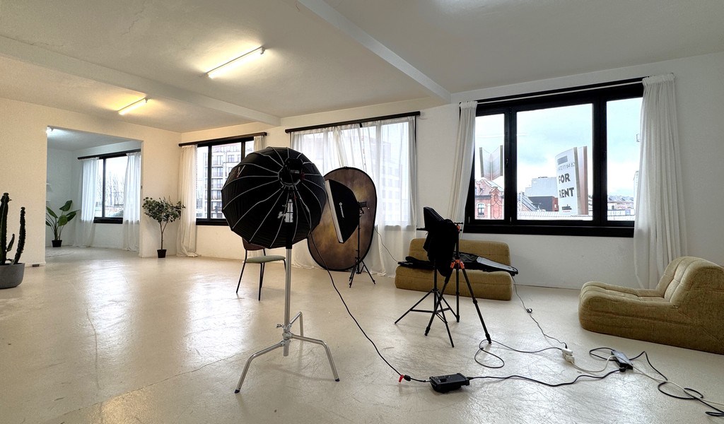 Kantoor in loftstijl te huur aan Ijzerlaanbrug te Antwerpen