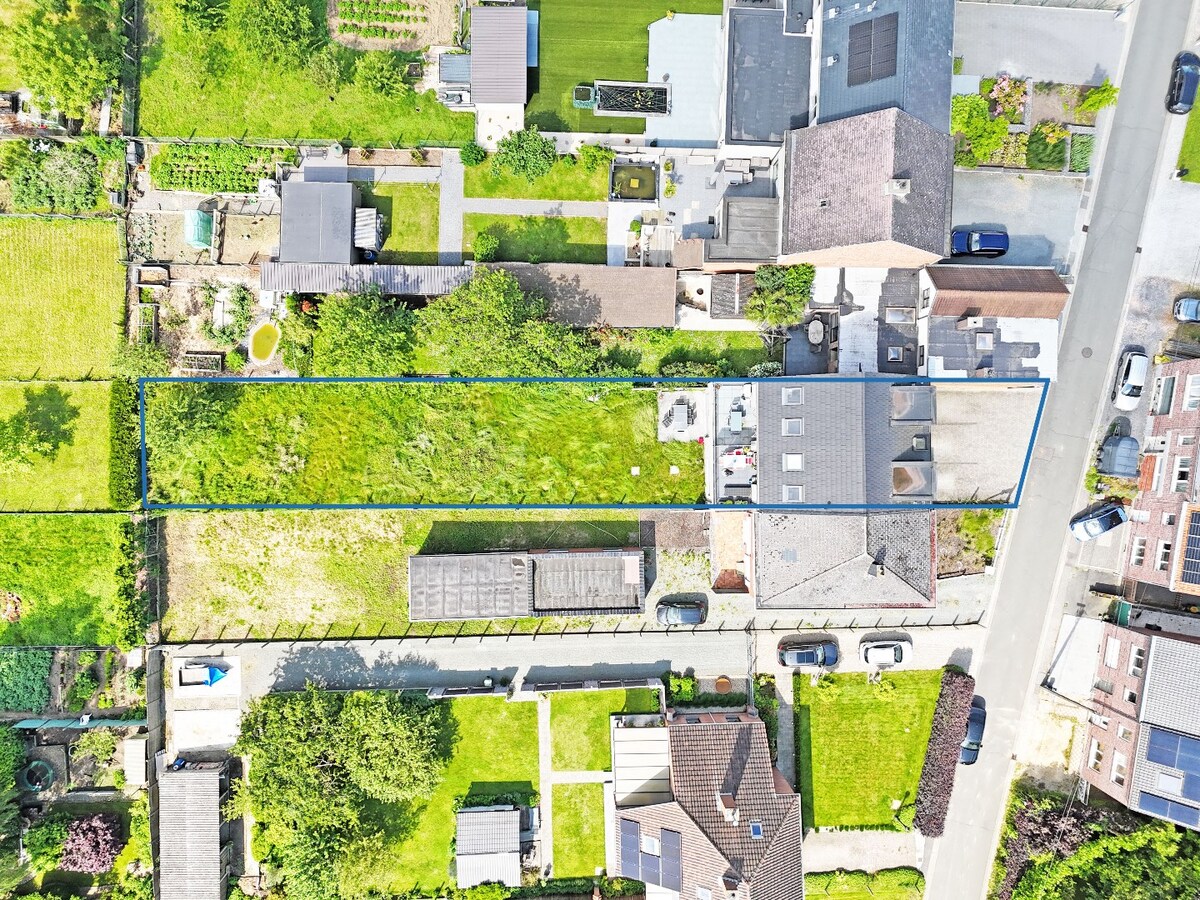 Recent (2017) gelijkvloers appartement met grote tuin te Ophasselt 