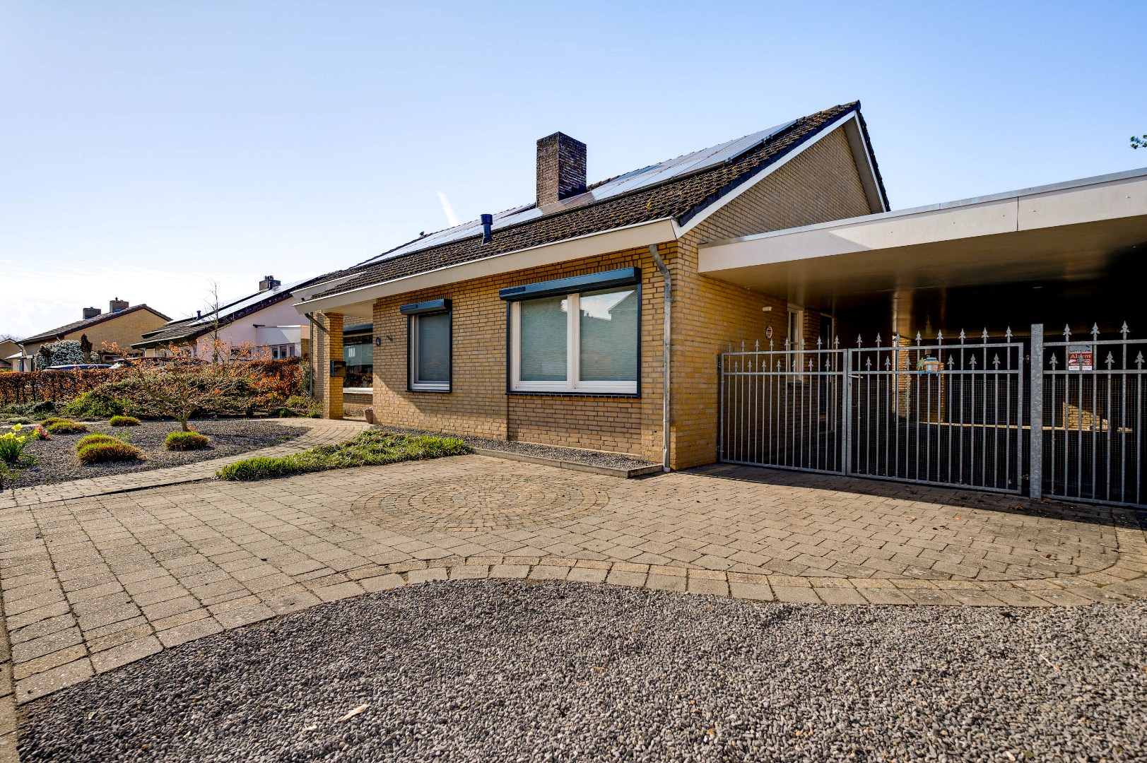 Semi-bungalow te koop in Hunsel