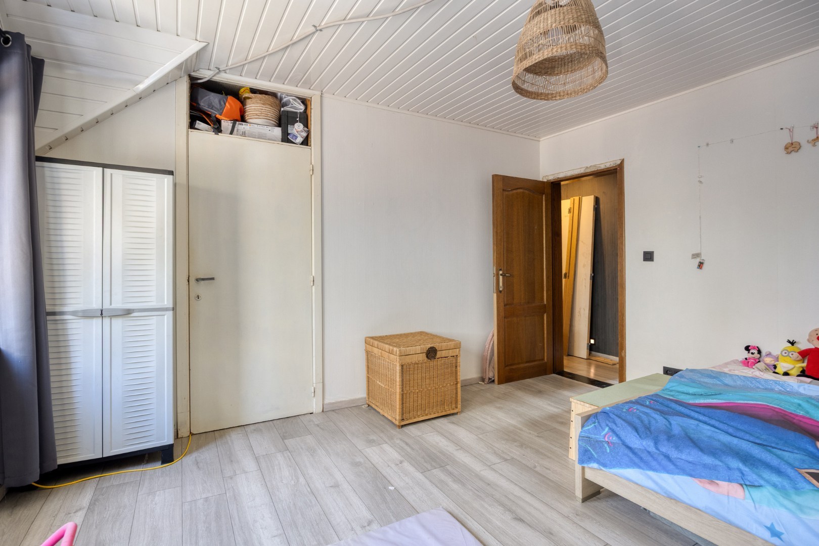 Rustig gelegen, energiezuinige gezinswoning met 4 slpk. in Mol-Sluis 