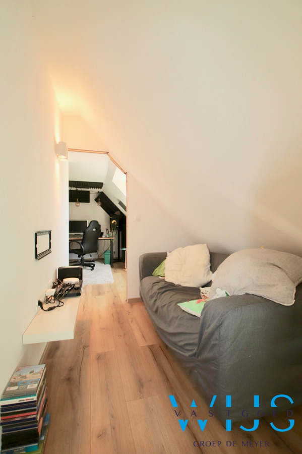 Verrassend ruim woonhuis op een TOPlocatie te Wippelgem 