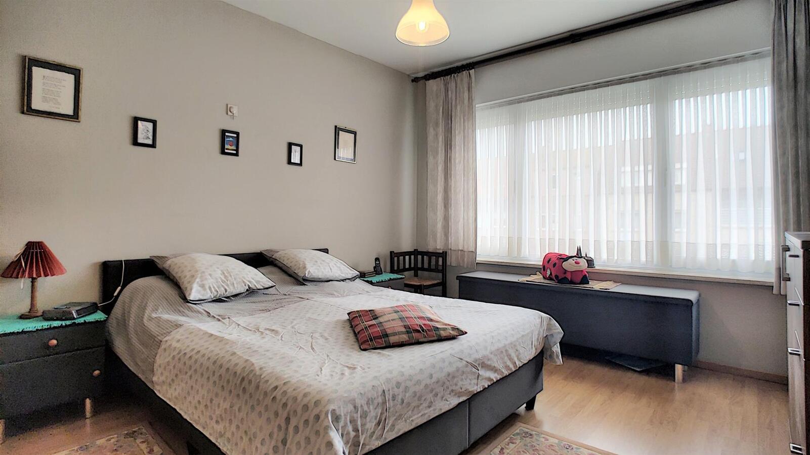 Ruime gezinswoning met tuin - Heist 