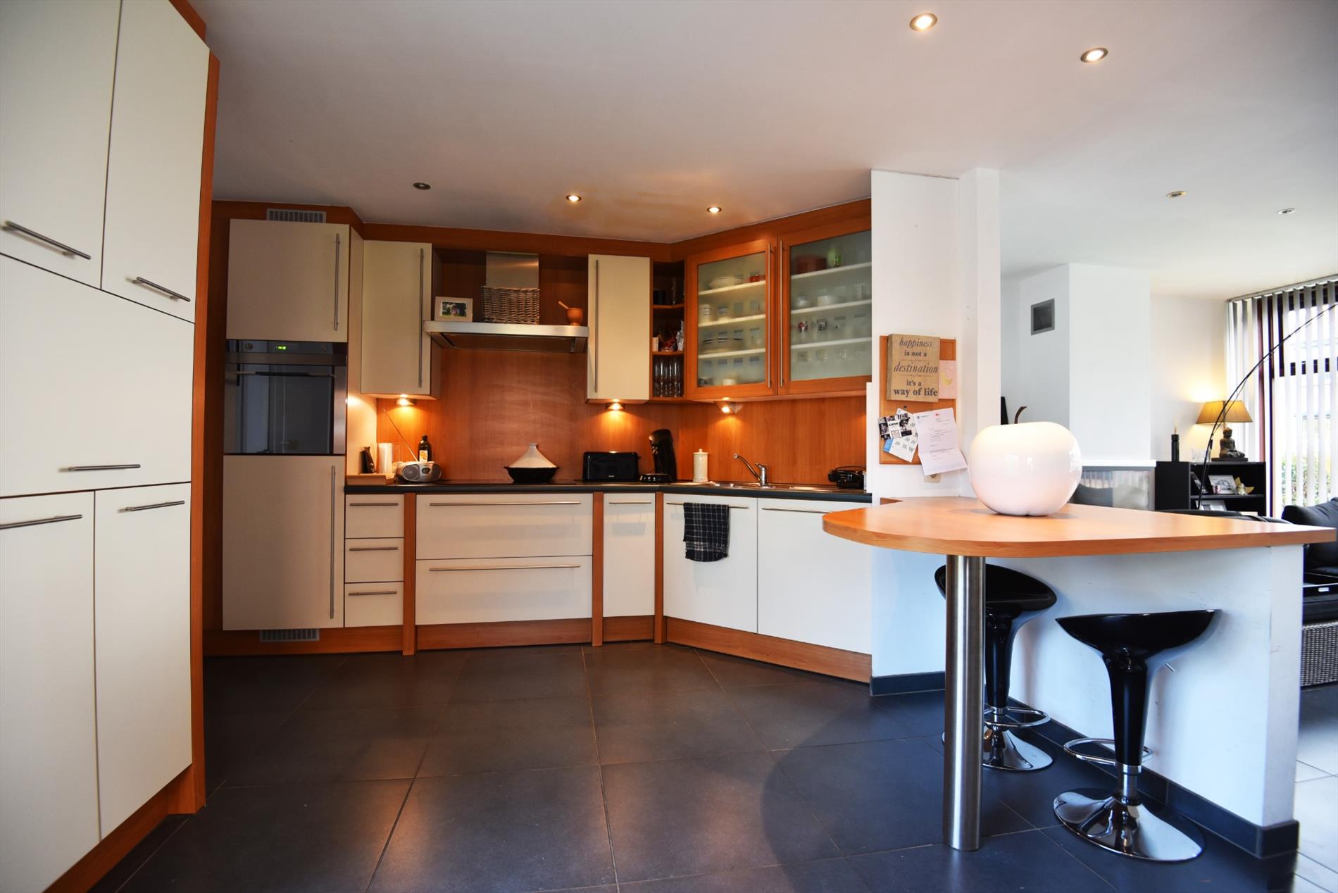 Gerenoveerde charmante woning met 3 slpks en tuin te Waterlandkerkje NL 