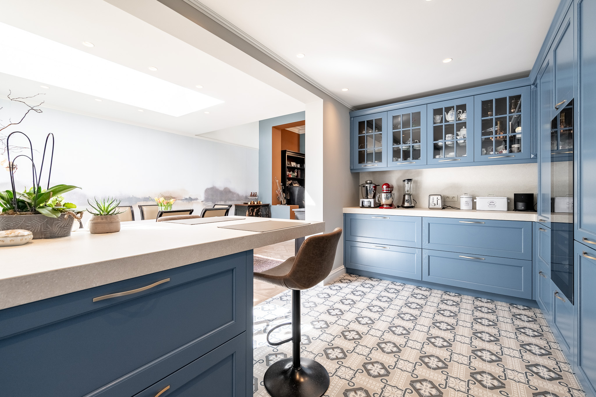 Charmante en karaktervolle herenwoning, met veel smaak gerenoveerd in het centrum van Knokke 