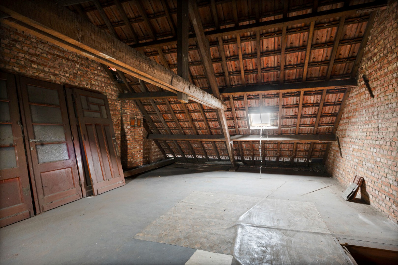 Woning met 4 slaapkamers, tuin en garage in Kessel-Lo! – EPC 829 kWh/m² - bewoonbare opp. 114 m² 