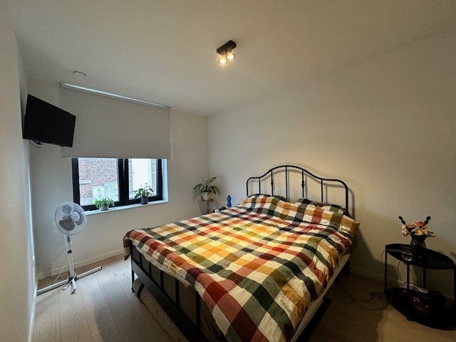 Hoogwaardig afgewerkt nieuwbouw gelijkvloers BEN-appartement met 2 slaapkamers, gelegen op het dorpsplein van Tongerlo. 