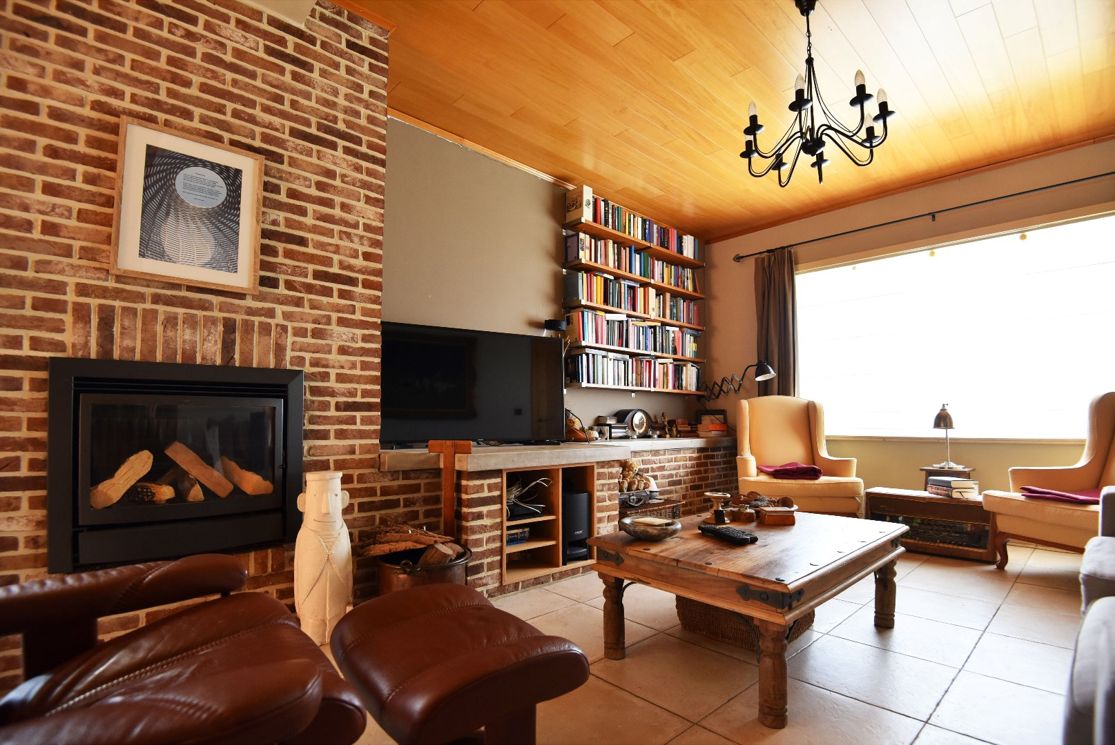 HOB met 3 slaapkamers, garage en tuin te Eeklo 