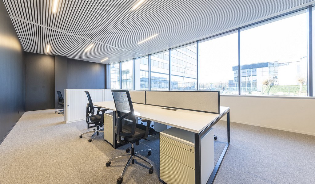 Full service kantoren in SkylinE40 business center in Aalst