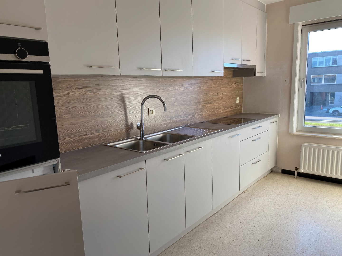 Ruim appartement met 2 slpk en garage 