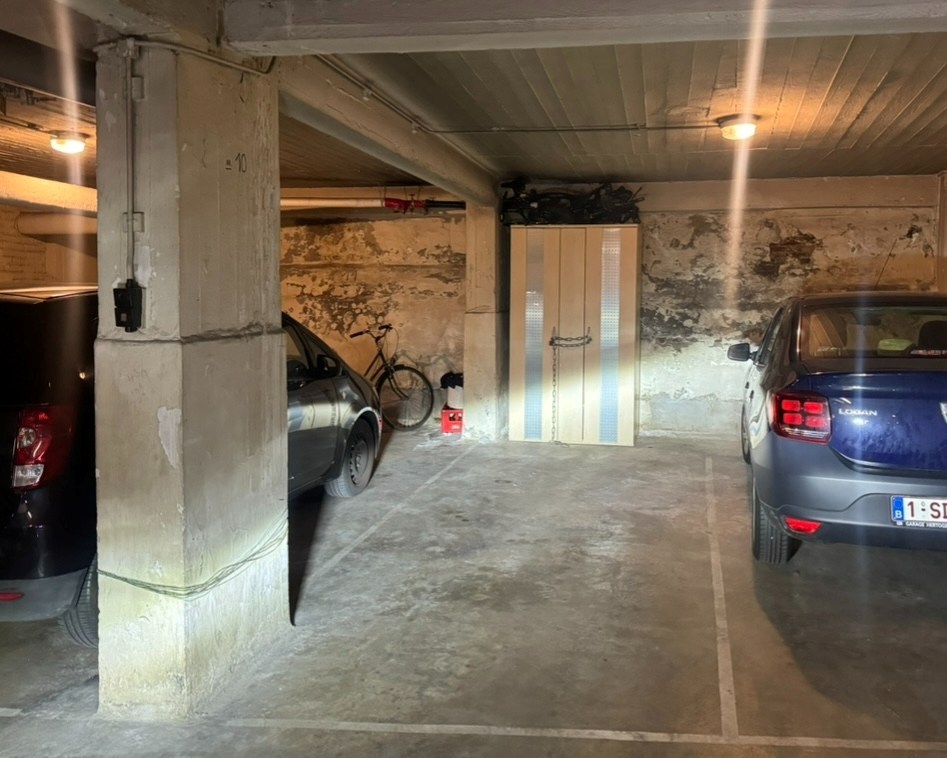 Private ondergrondse staanplaats te koop – Hubert Frère-Orbanlaan, Gent 