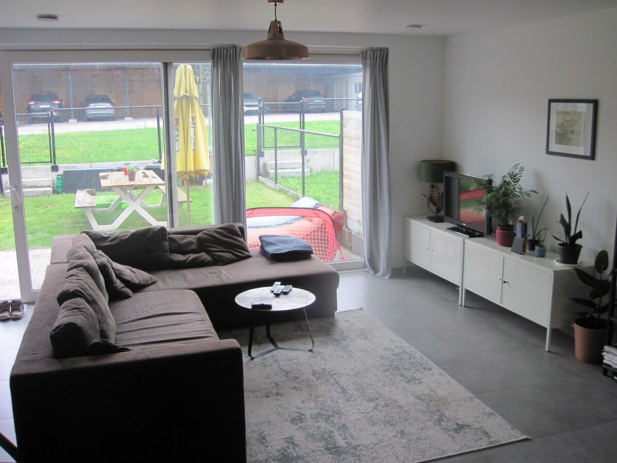 Recente BEN-woning met een E-peil van 3.  Centrum Gavere. 