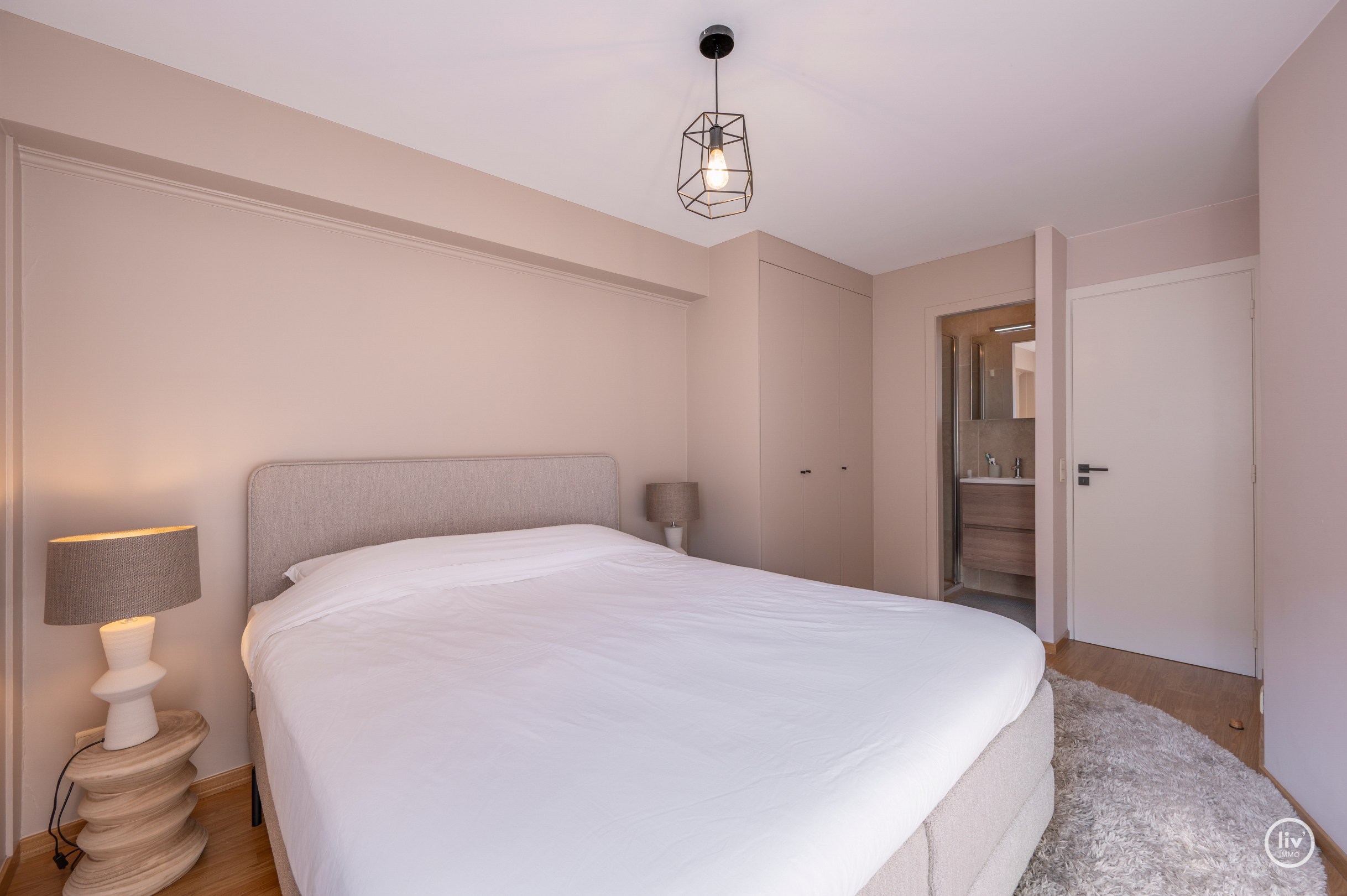 Appartement spacieux et agréable avec 2 chambres à coucher au centre de Knokke 