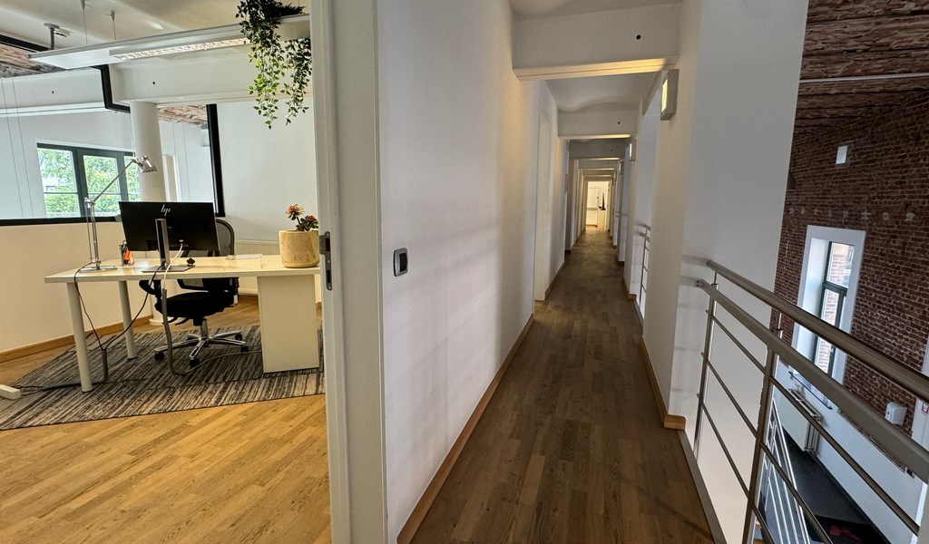 Hippe loftkantoren te huur in Lousbergpark in Gent