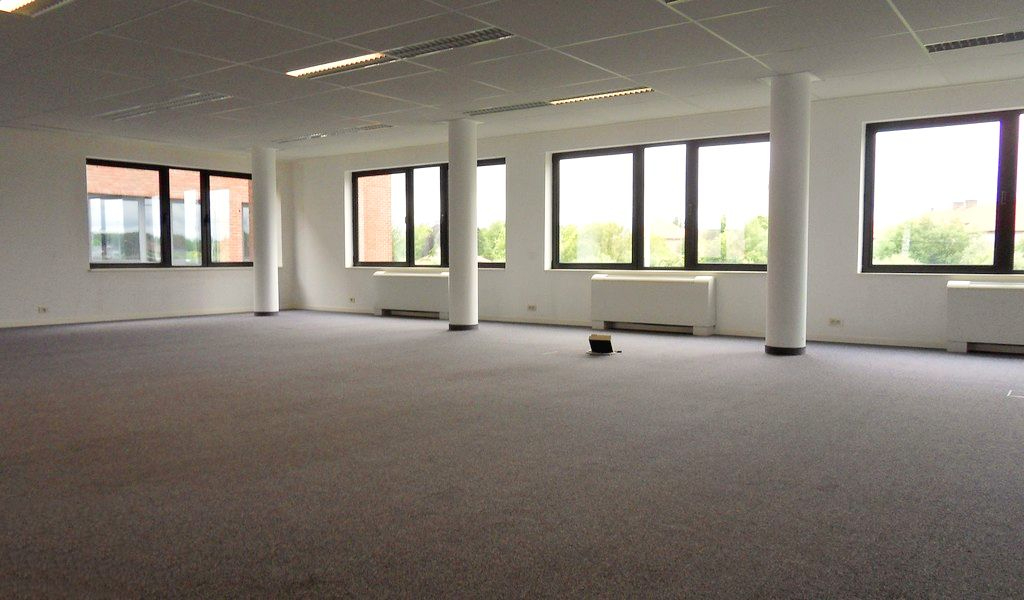 Kantoren te huur in Clinton Park te Roeselare