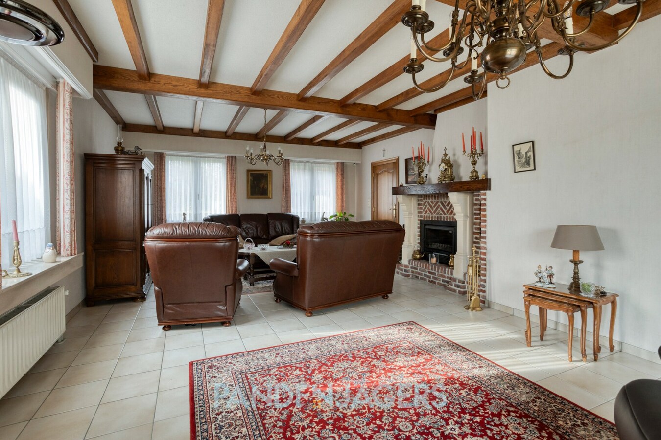 Ruime open bebouwing met bijgebouw te Duffel 