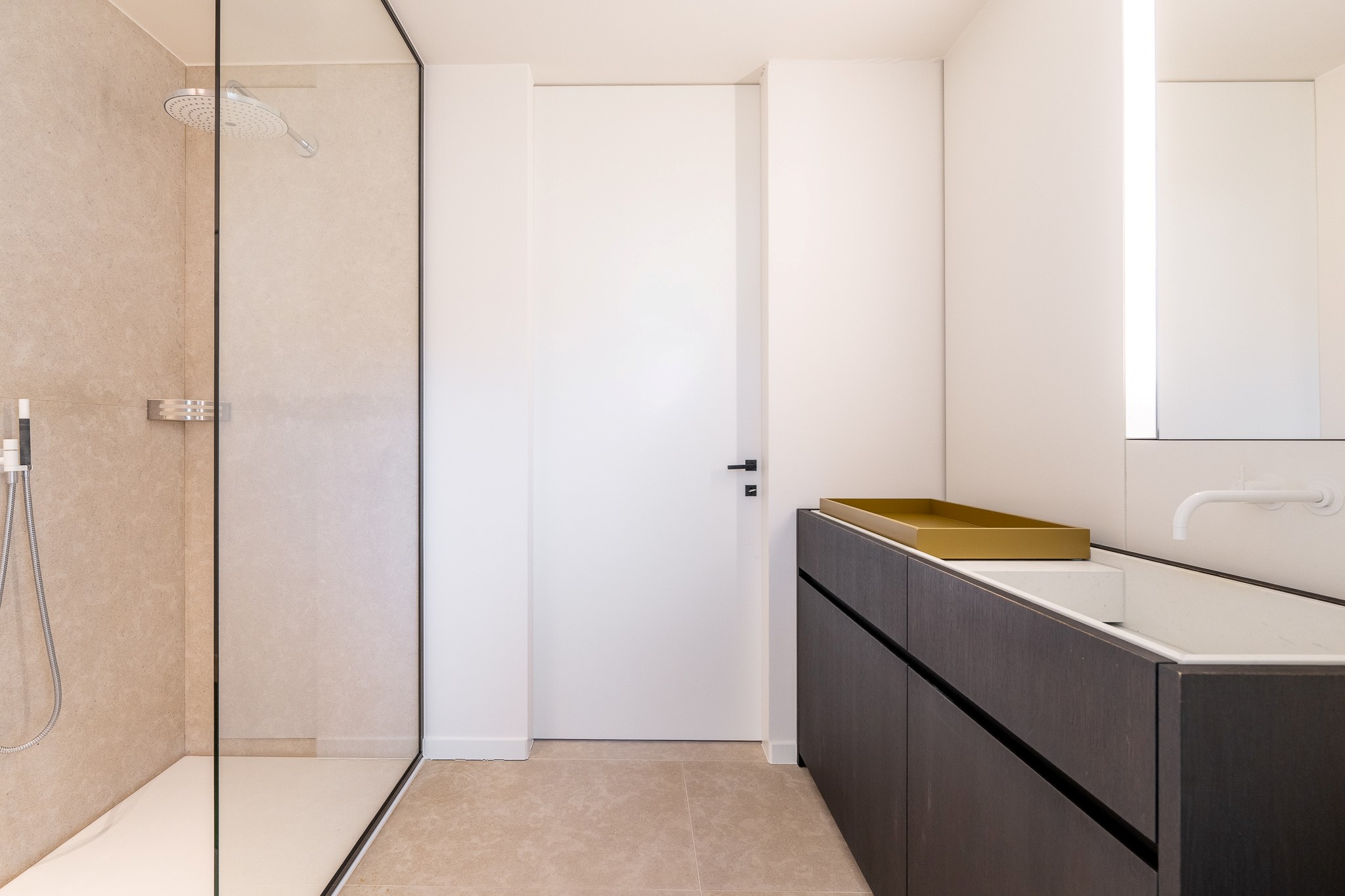 Prachtige en instapklare villa gelegen in een zijstraat van de Magere Schorre 