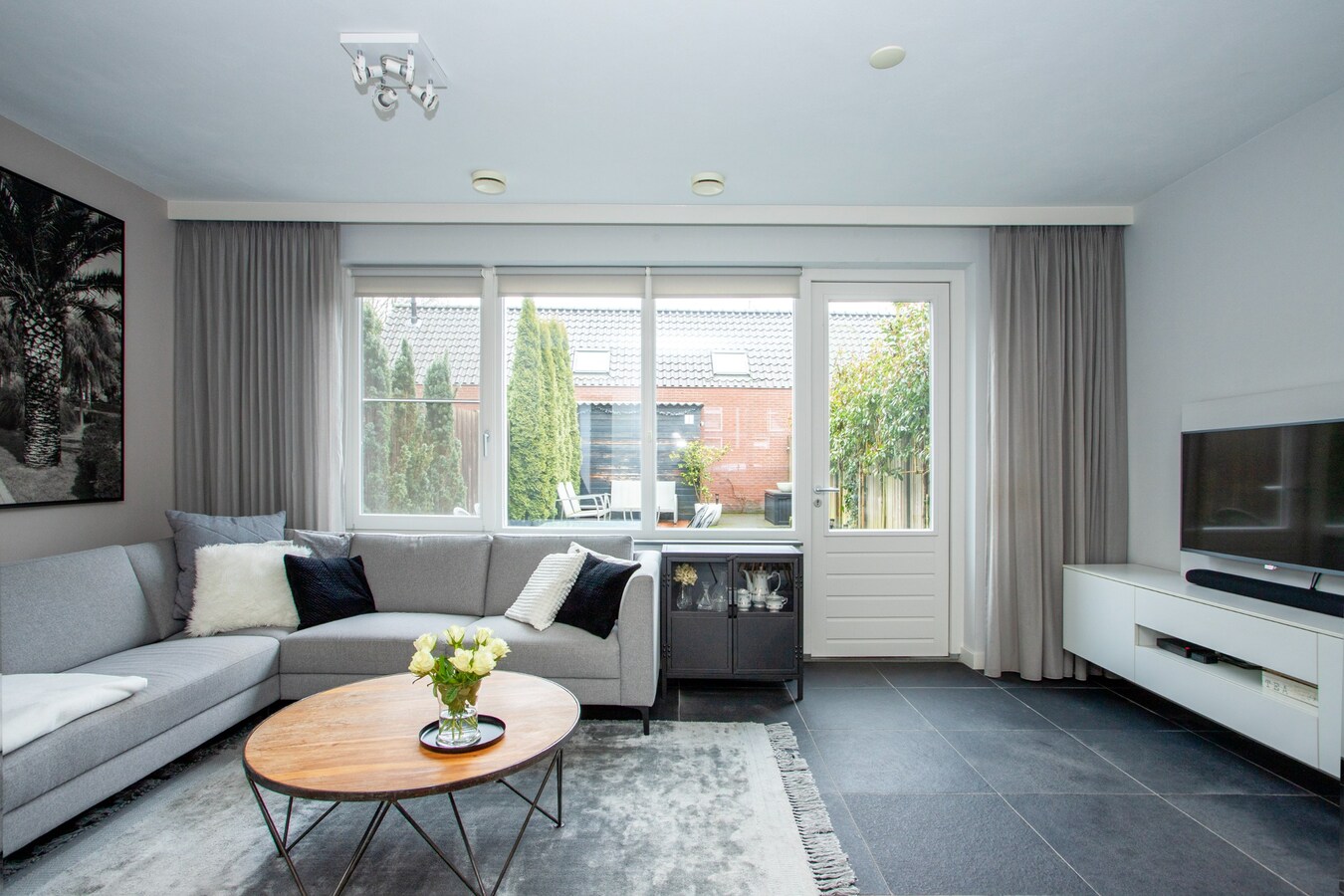 Instapklare tussenwoning met energielabel A in een jonge, kindvriendelijke woonwijk. 