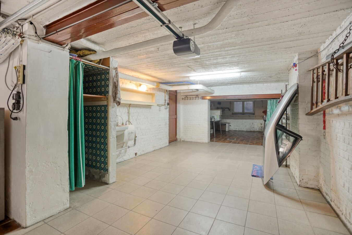 Karaktervolle halfopen villa met prachtige tuin op toplocatie in Tienen 