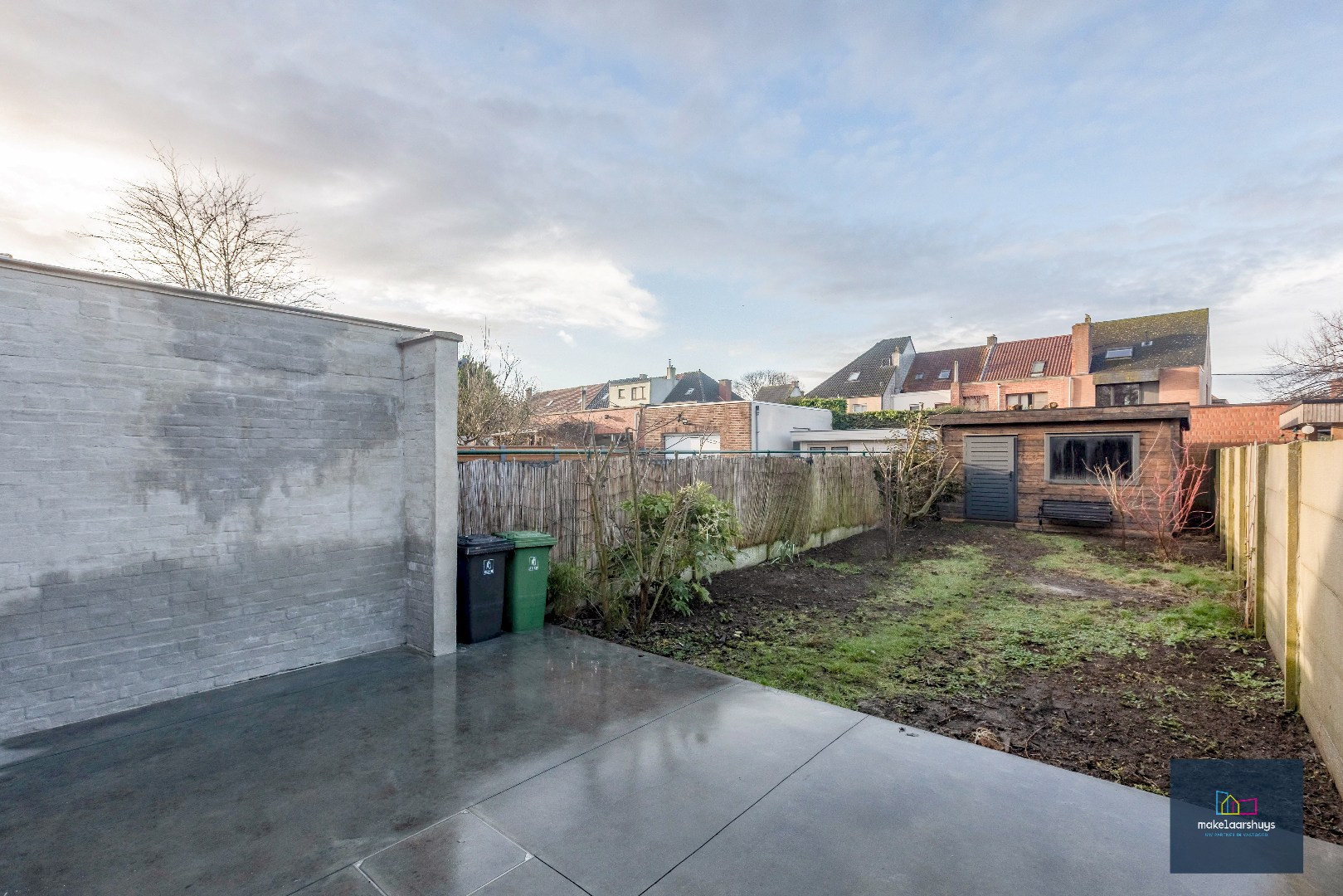 Instapklare eigendom met tuin te Mariakerke 