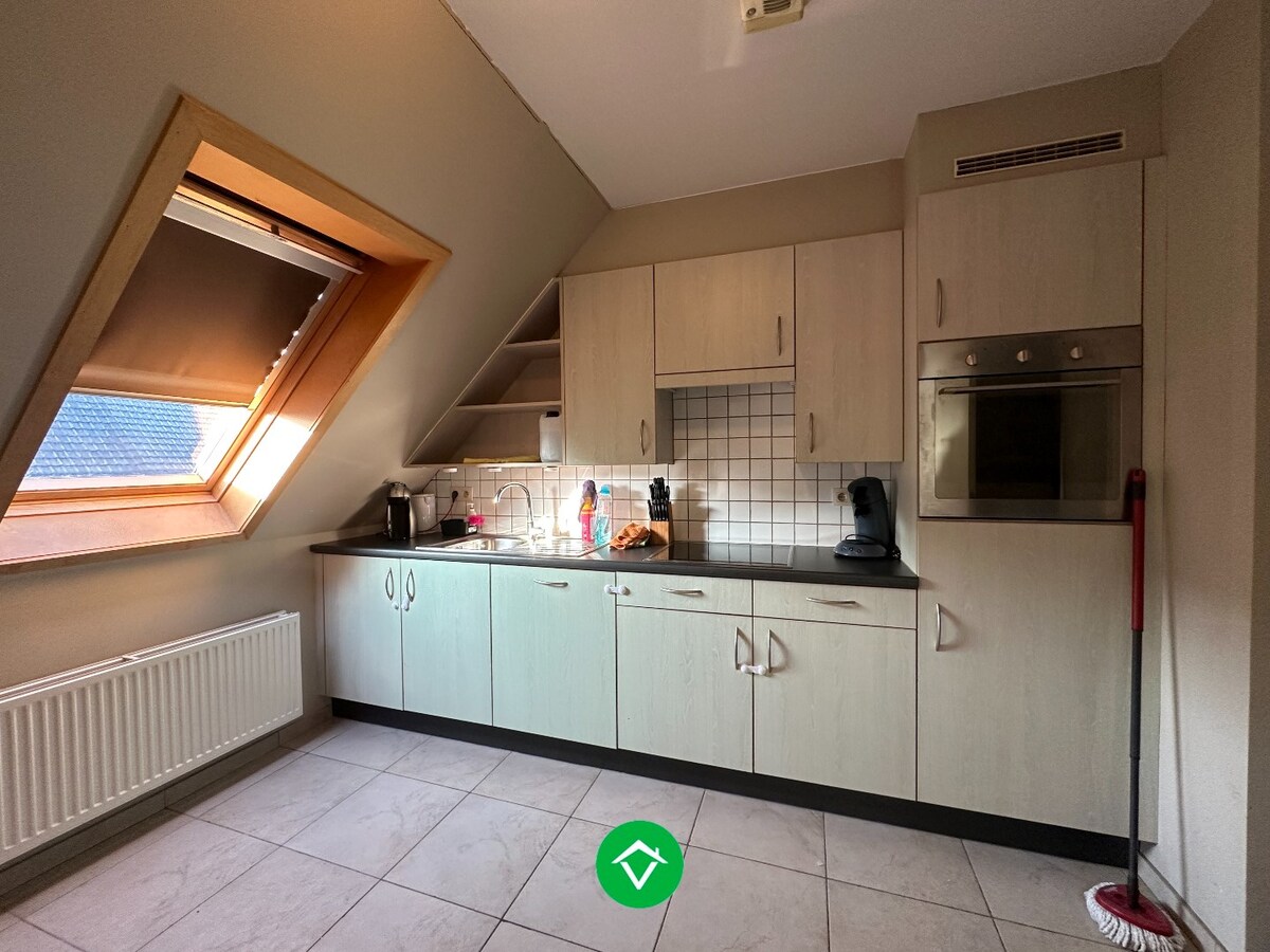Appartement met 3 slaapkamers en garage te Eernegem 