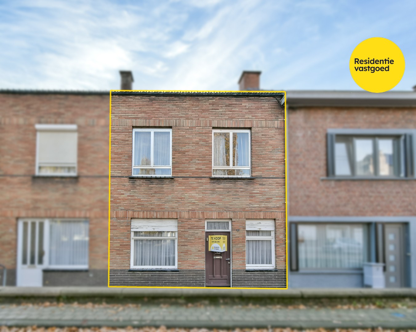 Te renoveren woning in hartje Torhout! 