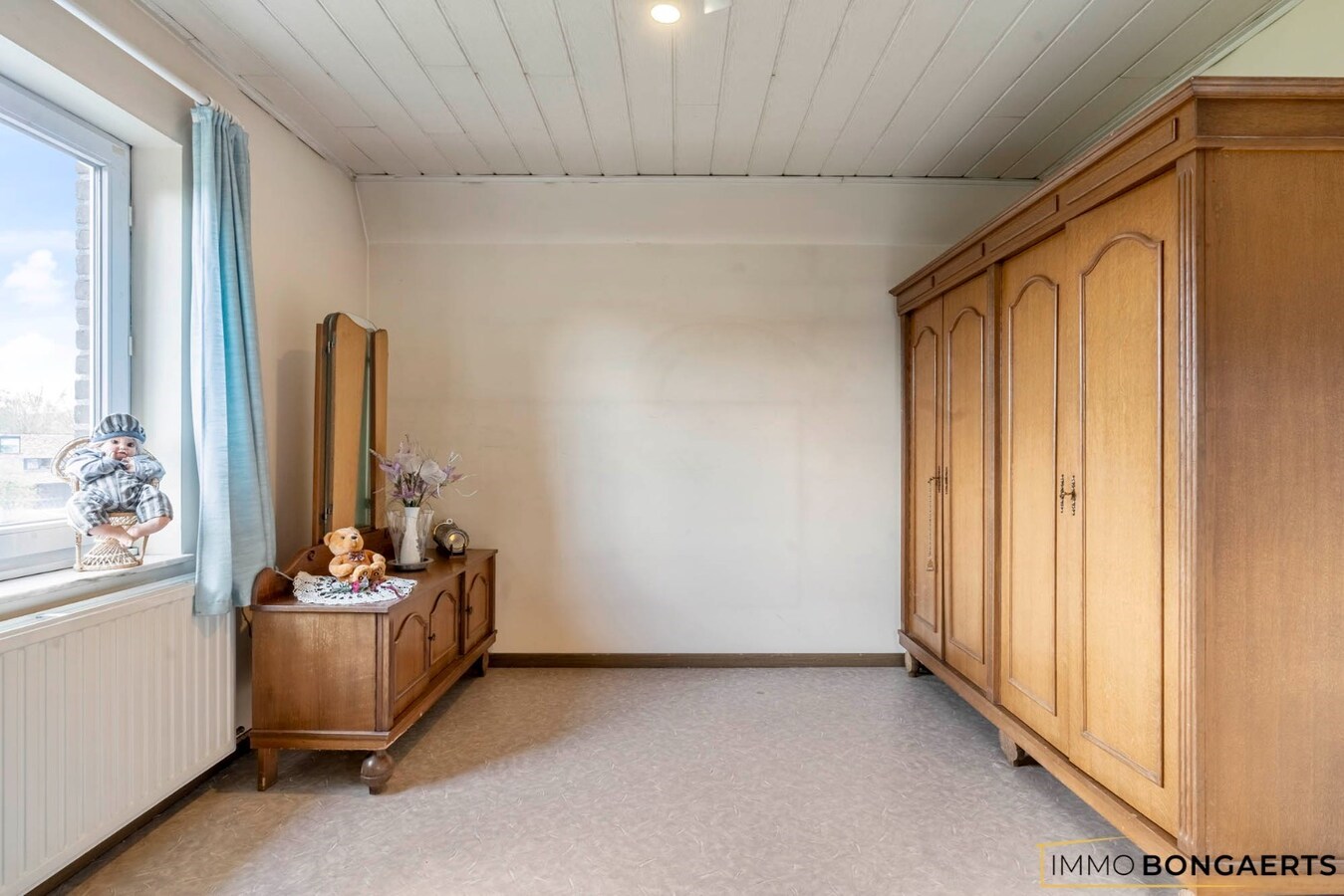 Ruime, rustig gelegen woning met drie slaapkamers 