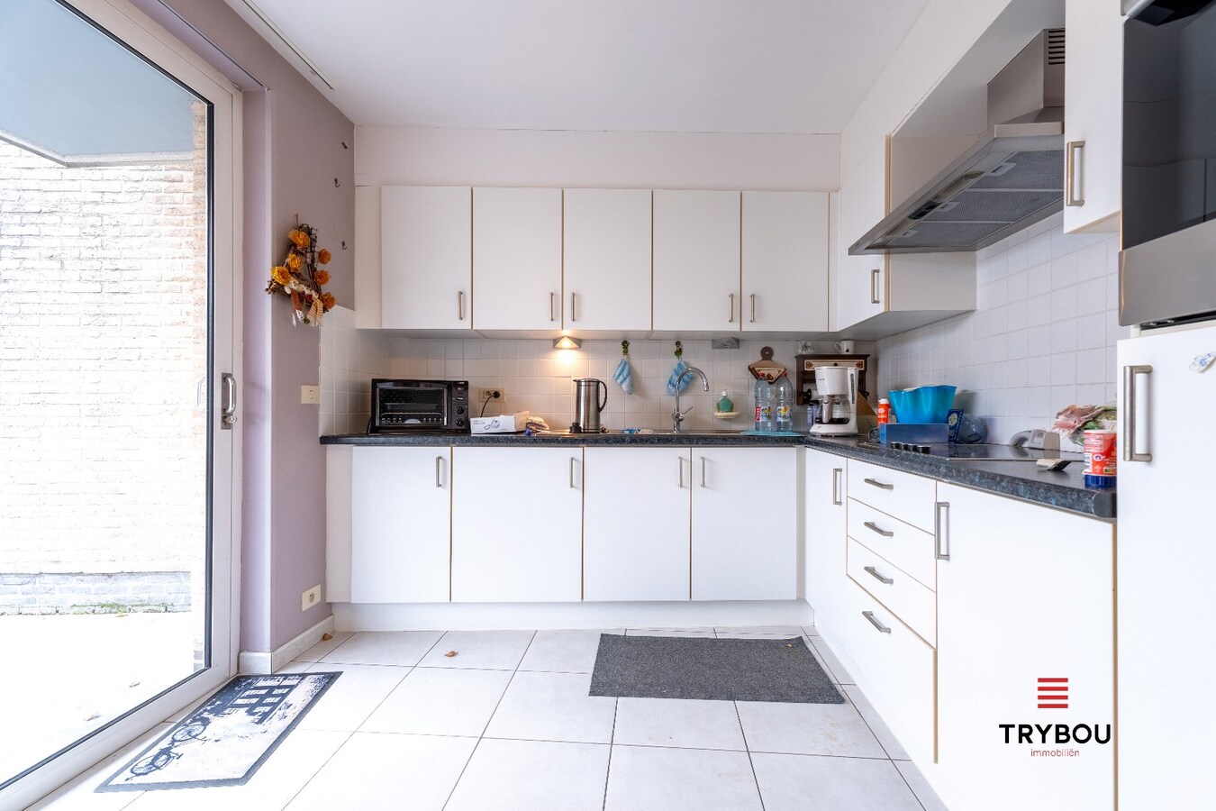 Uiterst ruim appartement met twee slaapkamers in Centrum Langemark 