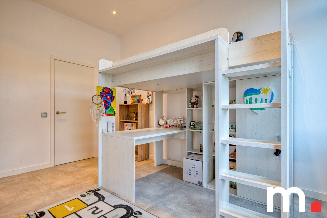 Instapklare woning te Izegem met 5 slaapkamers nabij het centrum TOPPER! 