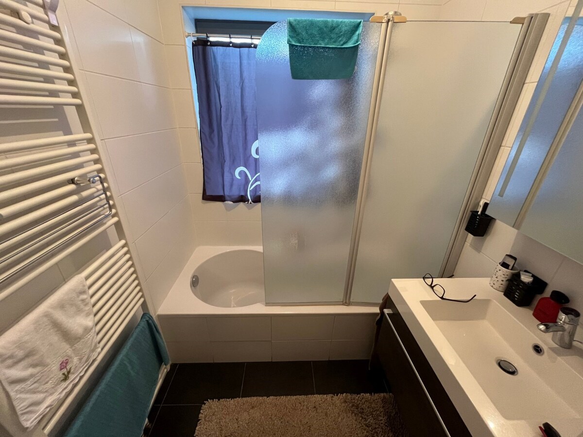 Gelijkvloers 1-slpk-appartement met terras 