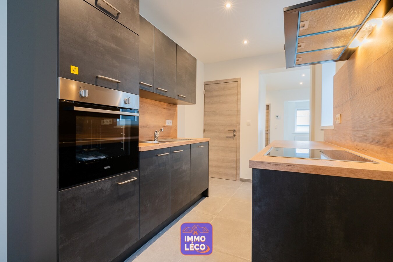 Maison rénovée en 2024 avec cour et garage, COUP DE COEUR 