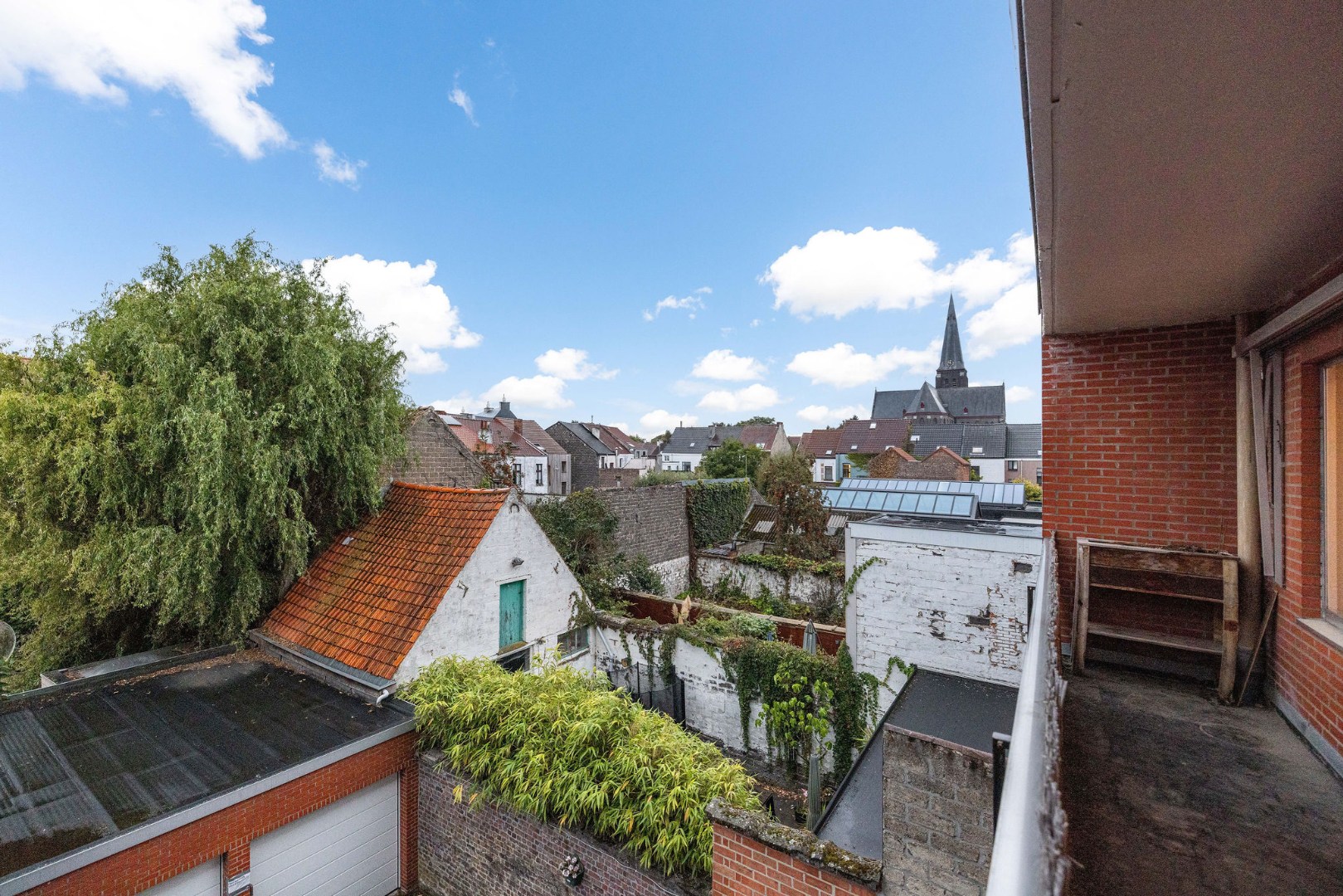 Lichtrijk appartement met 2 slaapkamers en zuidoostgericht terras nabij Gent-Dampoort 