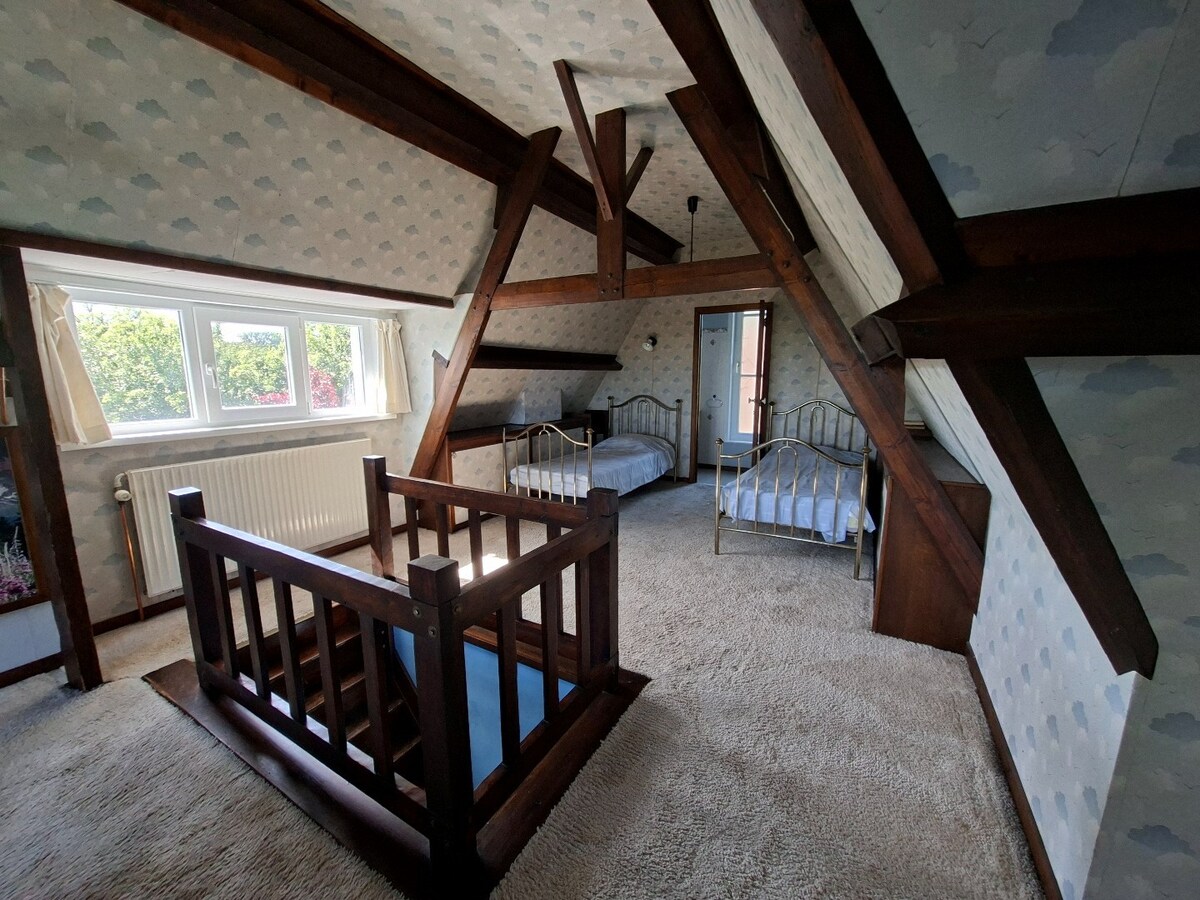 Exceptionnel, les Collines, propriété sur 8900m². 