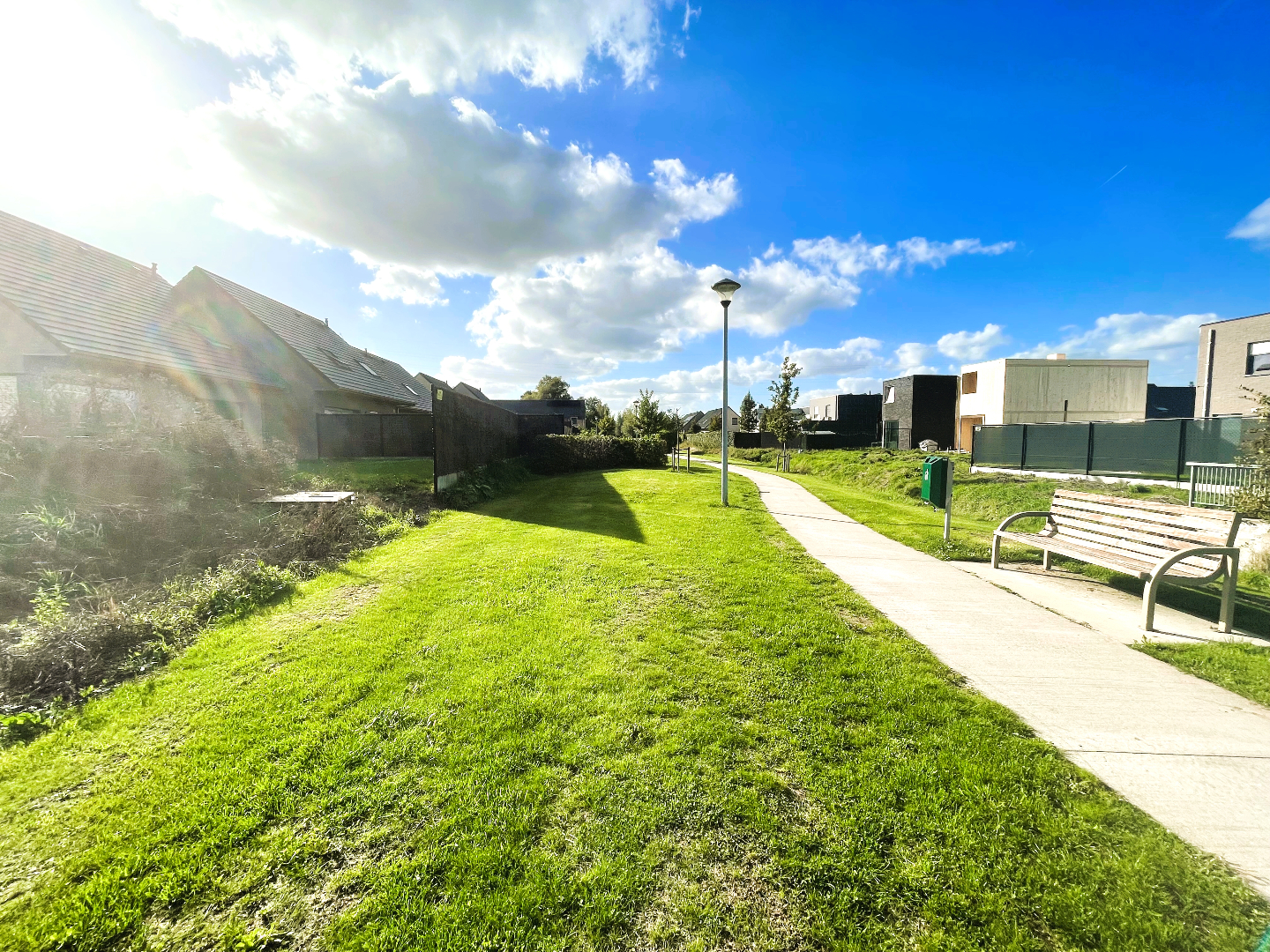 Ruime nieuwbouwwoning met garage en tuin op 300m² 