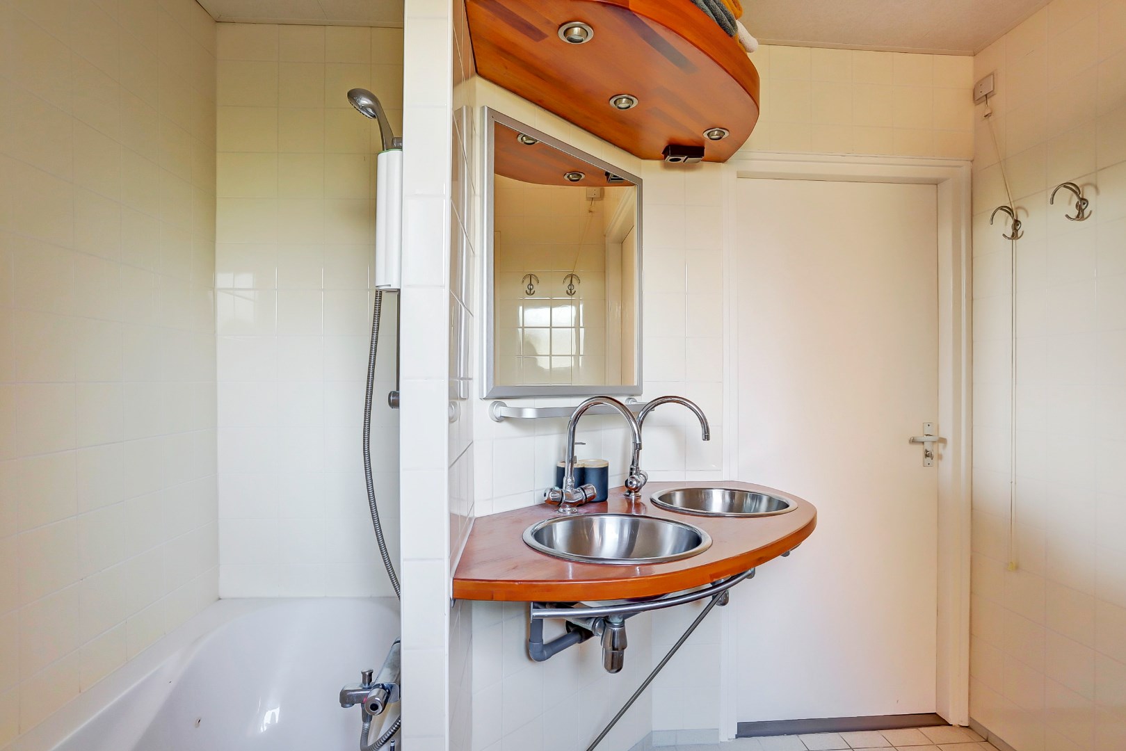 Eengezinswoning verkocht | onder voorbehoud in Oudebildtzijl