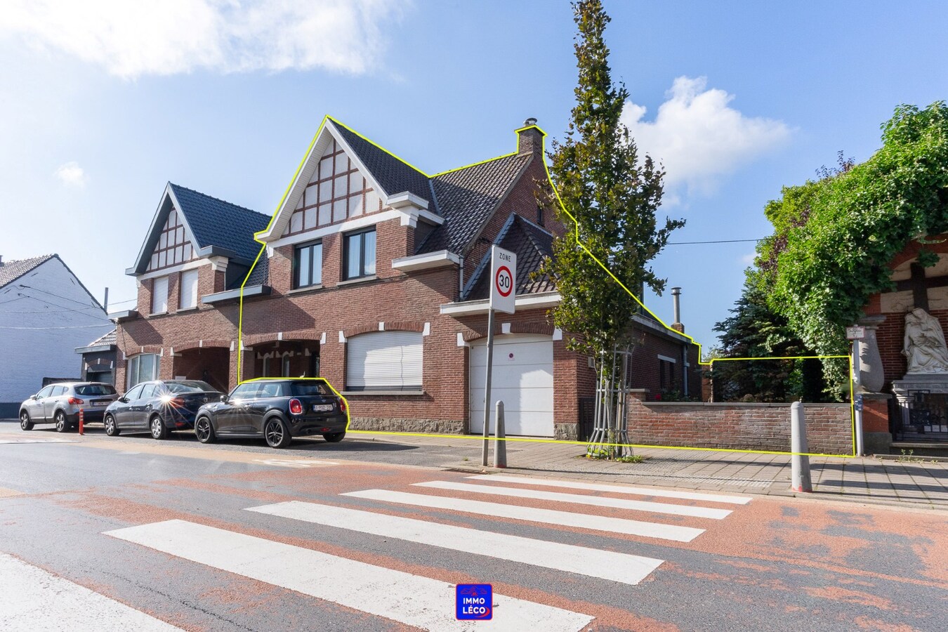 3 façades avec garage et jardin, EXCELLENT POTENTIEL ! 