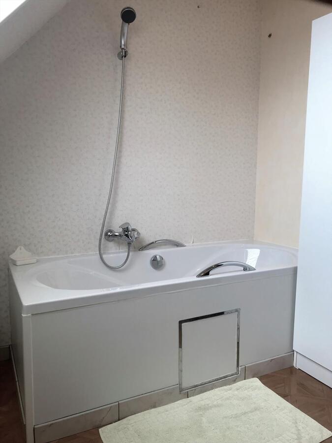 MOOIE RUIME VILLA TE BREDENE DUINEN 
