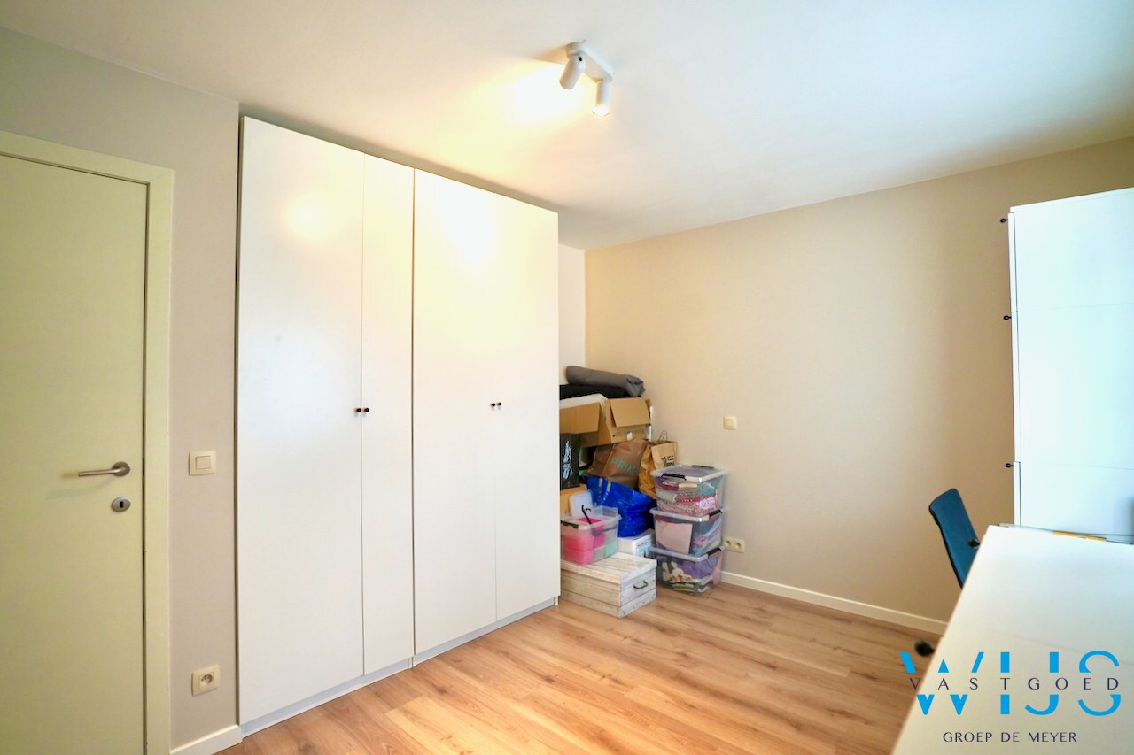 Prachtige recente woning in een zeer rustige wijk te Ertvelde ! 