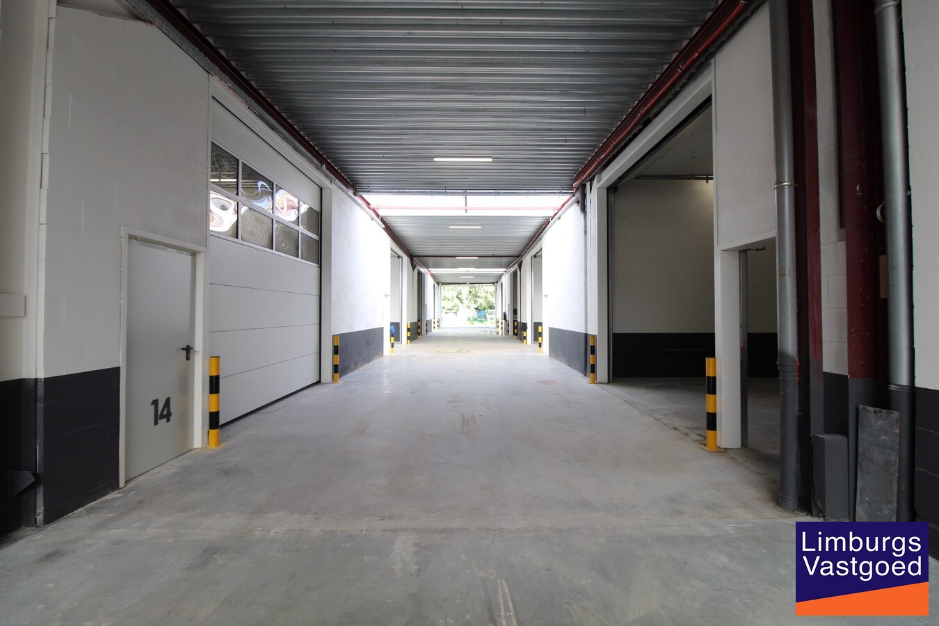 SLAKWEIDESTR. - KMO UNIT 14 - 147 m² - sectionaal poort - nabij E-314 