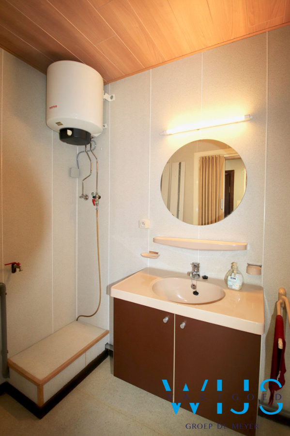 Zeer degelijk woonhuis op TOPlocatie te ERTVELDE ! 