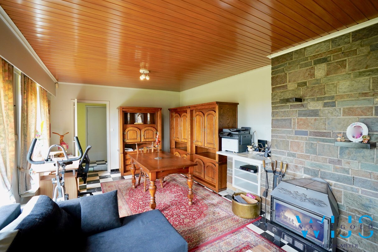 Te renoveren woonhuis op 1.526m² te Evergem ! 