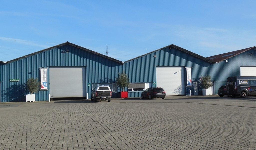 Magazijnen te huur op industriële site in Malle