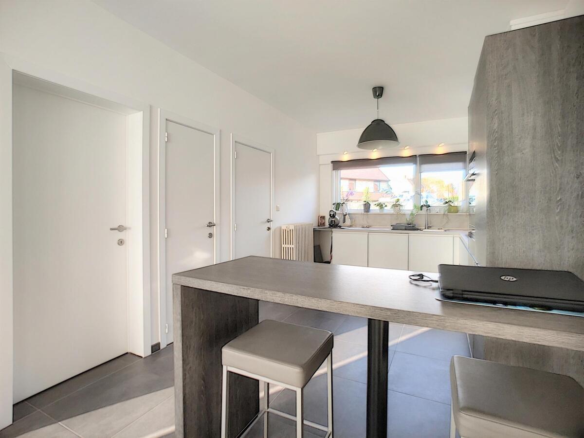 Knappe, lichtrijke halfopen woning - Knokke 