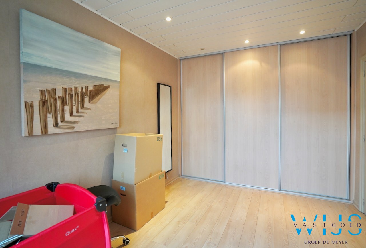 Instapklaar appartement in hartje Ertvelde ! 