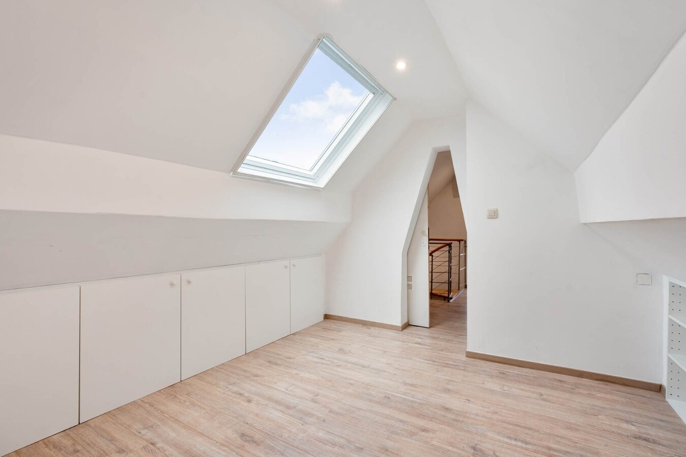 Half open bebouwing met tuin, terras en garage in Boutersem - EPC label B 