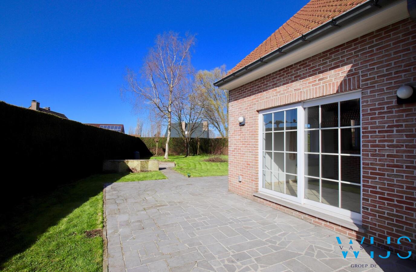 Uitzonderlijk goed gelegen woonhuis op een perceel van 841 vierkante meter in ERTVELDE! 