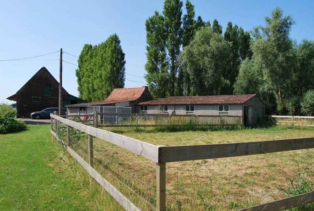 Authentieke, grondig gerenoveerde hoeve op 6470m² te Nazareth 